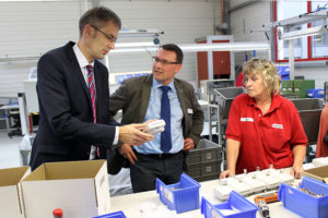 Ronny Wähner bei MENNEKES in Neudrof.