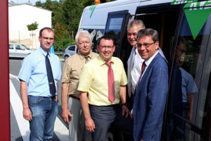 Umwelt- und Landwirtschaftsminister Frank Kupfer (r.) besuchte die Region.