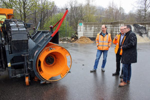 Ronny Wähner bei der Straßenmeisterei in Schönfeld.
