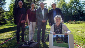 V.l.n.r.: Sven Wittrisch, Metallbau Wiesa, Berit Schiefer Bürgermeisterin von Thermalbad-Wiesenbad, Landtagsabgeordneter Ronny Wähner, Peter Neunert (Christlich Soziales Bildungswerk CSB), Katrin Bauman