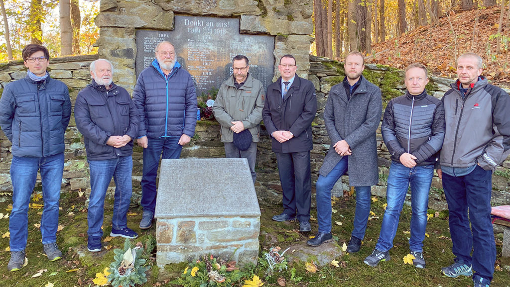 Volkstrauertag in Neuendorf.